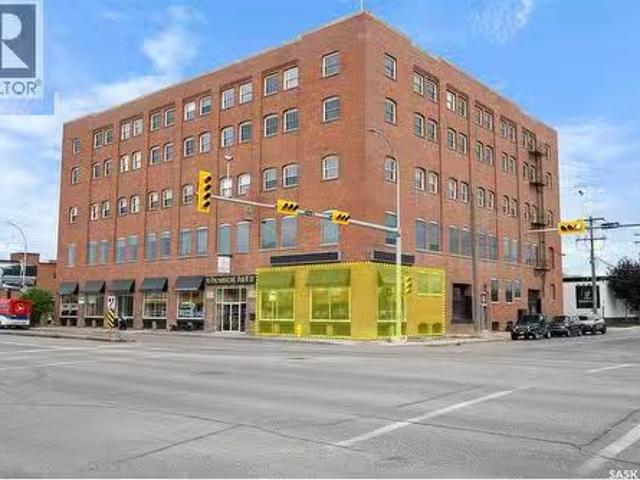For Rent! 103 1275 Broad Street, Regina, SK, S4R 1Y2 commerc.