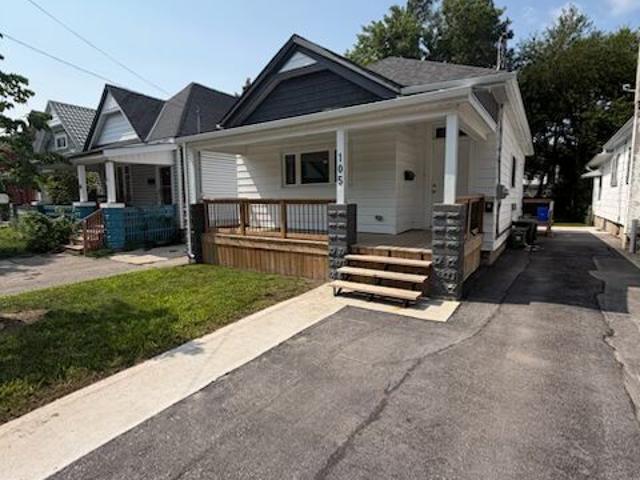 FOR RENT: 105 Inkerman