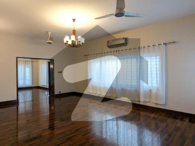 FOR RENT 1200 Sq Yard Fully Renovated 3 Beds Double Storey With Beautiful Lawn In G 6/4 G 6