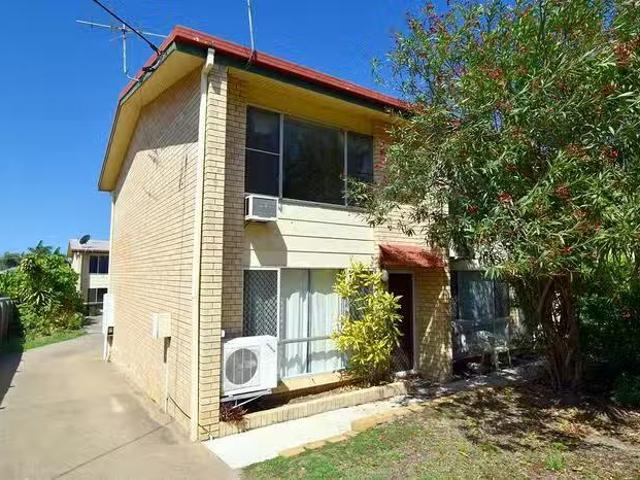 Cheap 1/222 Auckland Street, South Gladstone, QLD 4680