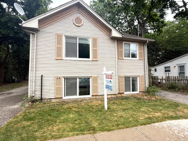 FOR RENT: 14 Miles – Main