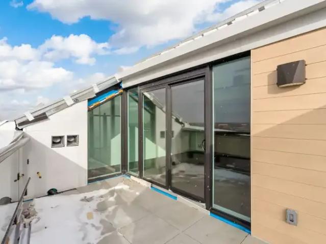 For Rent 1 Bedroom Condo Collingwood ON DLS102658436