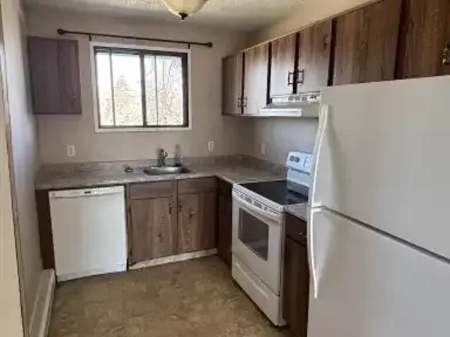 For Rent 1 Bedroom Condo Calgary AB DLS101339220