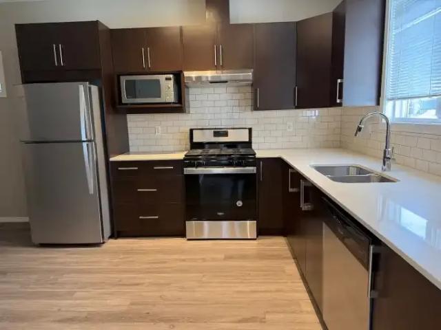 For Rent 1 Bedroom Condo Calgary AB DLS103011618
