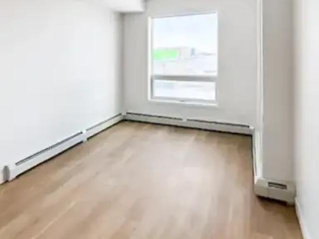 For Rent 1 Bedroom Condo Calgary AB DS100975265