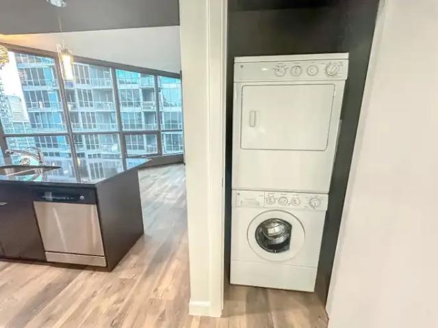 For Rent 1 Bedroom Condo Calgary AB DS101301504