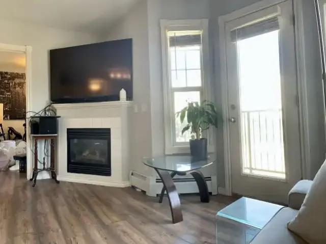 For Rent 1 Bedroom Condo Calgary AB DS101773554