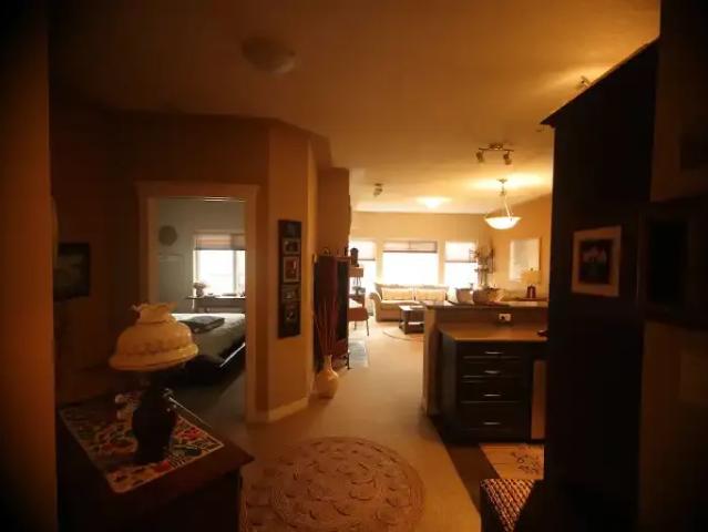 For Rent 1 Bedroom Condo Calgary AB DS102052410