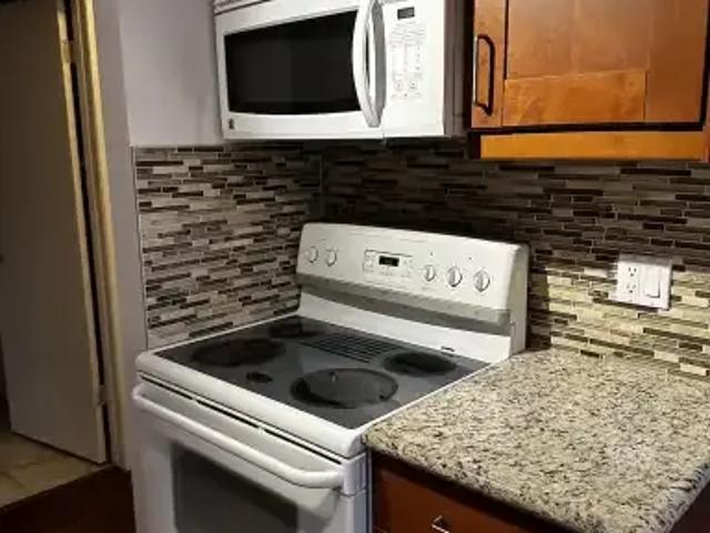 For Rent 1 Bedroom Condo Calgary AB DS102242807