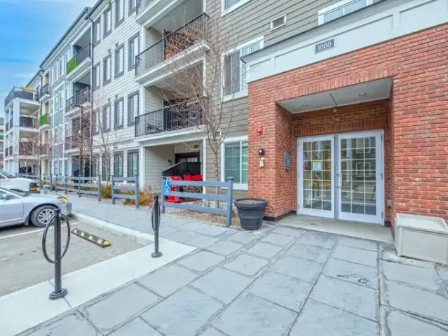 For Rent 1 Bedroom Condo Calgary AB DS102587511