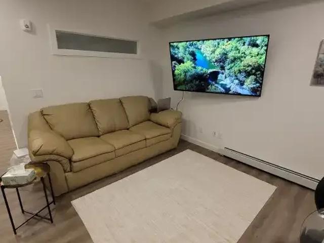 For Rent 1 Bedroom Condo Calgary AB DS102845987