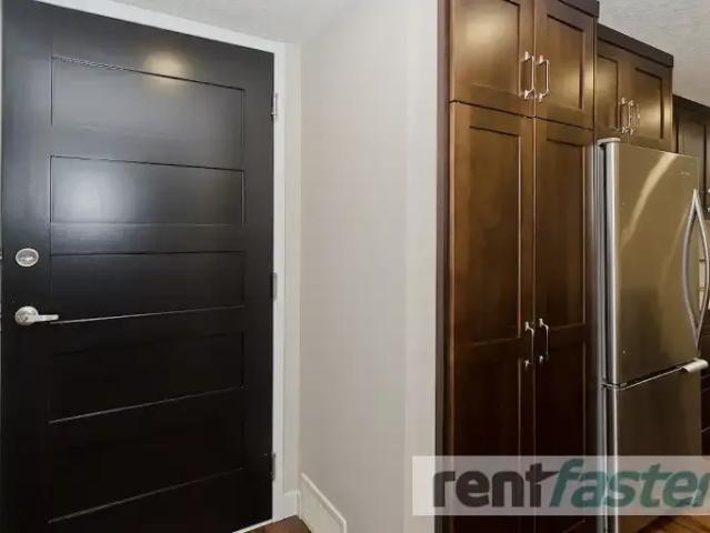 For Rent 1 Bedroom Condo Calgary AB DS102847045