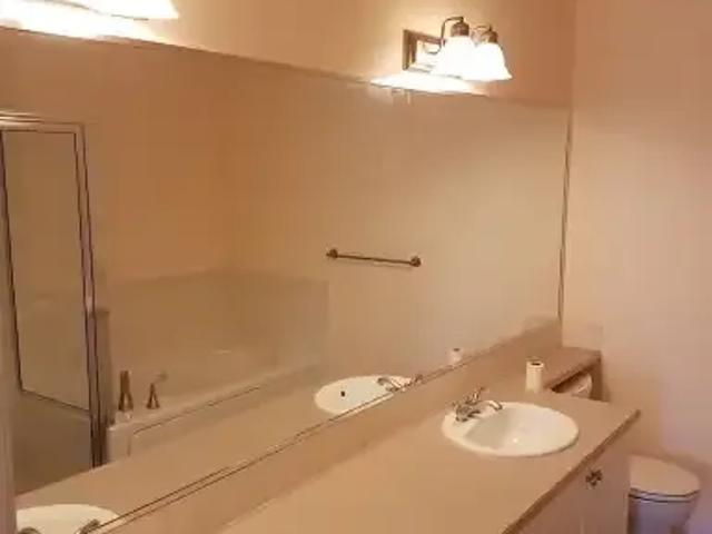 For Rent 1 Bedroom Condo Calgary AB DS102883555