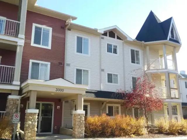 For Rent 1 Bedroom Condo Calgary AB DS102914815