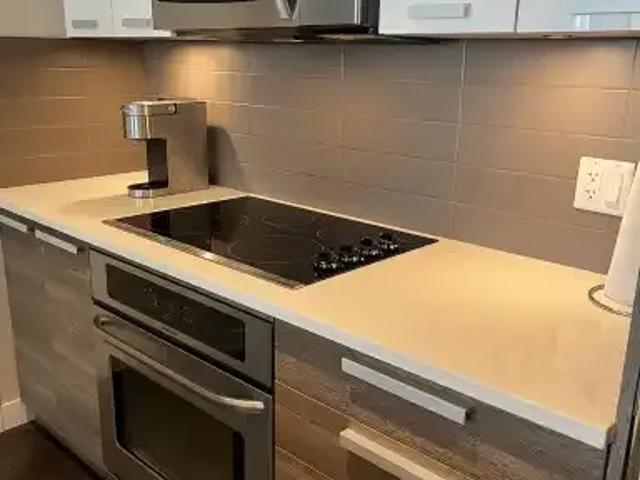 For Rent 1 Bedroom Condo Calgary AB DS103215828