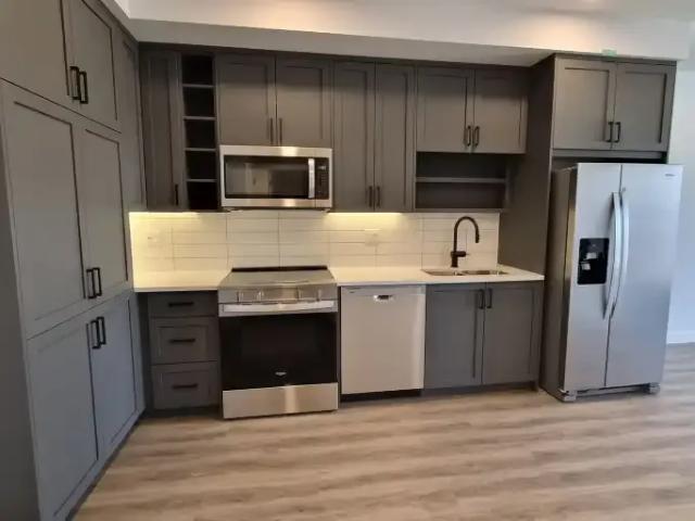 For Rent 1 Bedroom Condo Calgary AB DS103216034