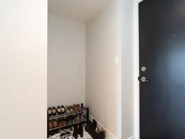 For Rent 1 Bedroom Condo Calgary AB DS103840243