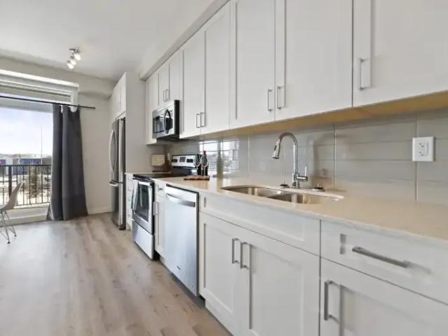 For Rent 1 Bedroom Condo Calgary AB DS103840203