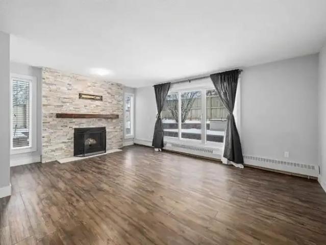 For Rent 1 Bedroom Condo Calgary AB DS103999996