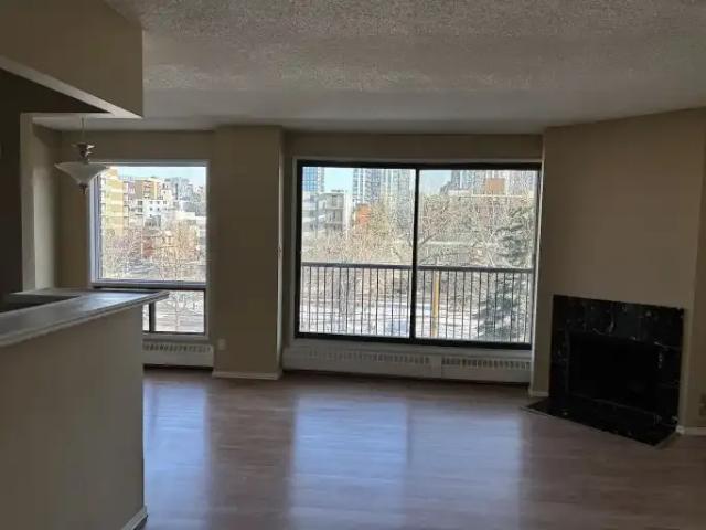 For Rent 1 Bedroom Condo Calgary AB DS104179071