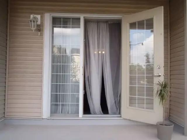 For Rent 1 Bedroom Condo Calgary AB DS104179573