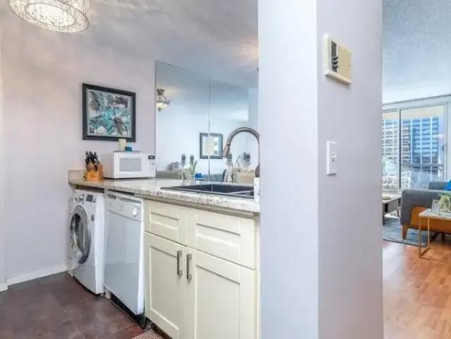 For Rent 1 Bedroom Condo Calgary AB DS104179678