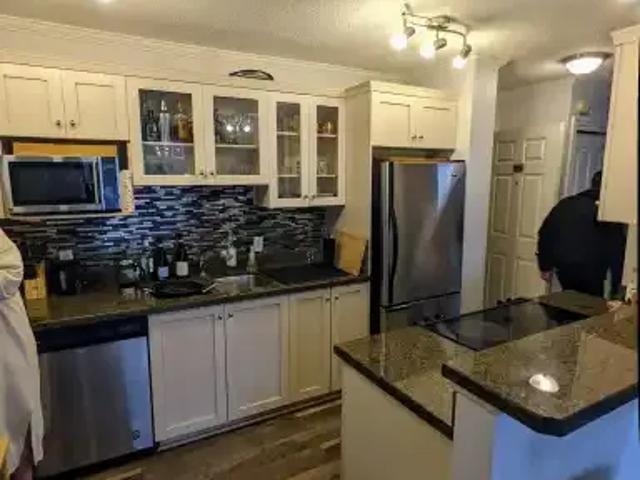 For Rent 1 Bedroom Condo Calgary AB DS104180686