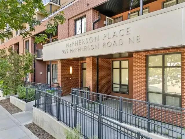 For Rent 1 Bedroom Condo Calgary AB DS104181085