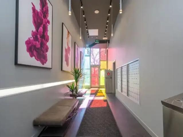 For Rent 1 Bedroom Condo Calgary AB DS104181572