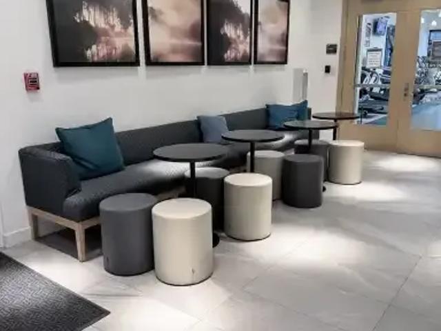 For Rent 1 Bedroom Condo Calgary AB DS104181594