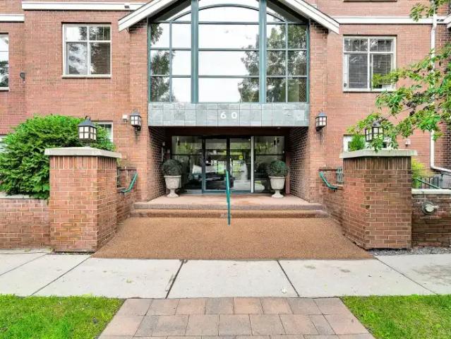 For Rent 1 Bedroom Condo Calgary AB DS104182296