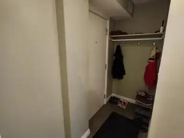 For Rent 1 Bedroom Condo Calgary AB DS104257267