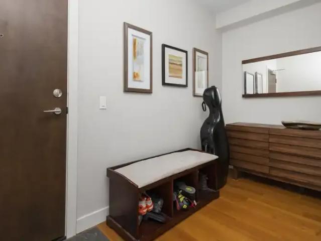 For Rent 1 Bedroom Condo Calgary AB DS104362566