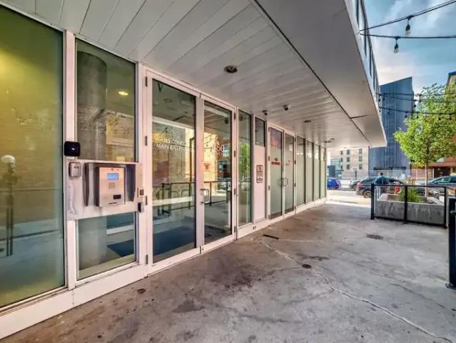 For Rent 1 Bedroom Condo Calgary AB DS104470792