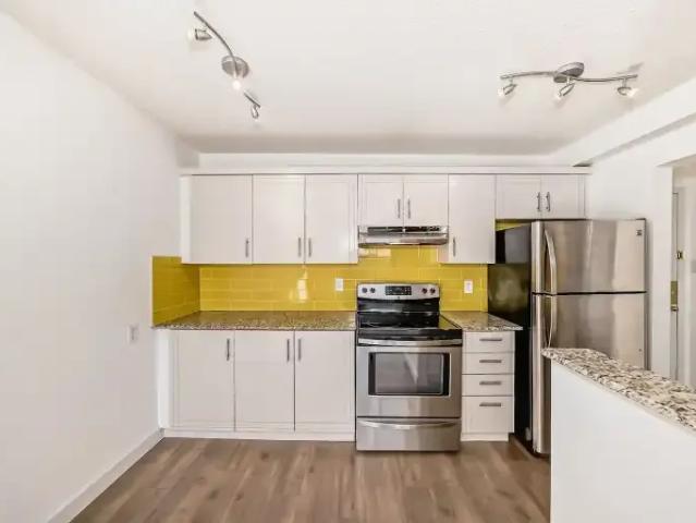 For Rent 1 Bedroom Condo Calgary AB DS104401648