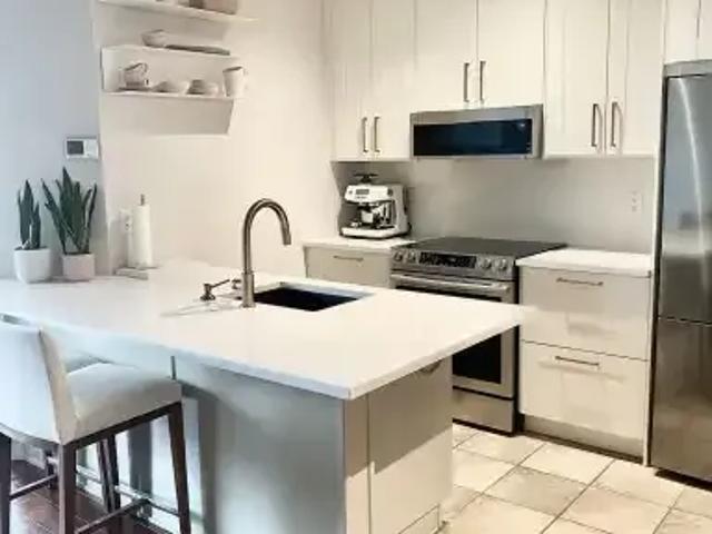 For Rent 1 Bedroom Condo Calgary AB DS104401617