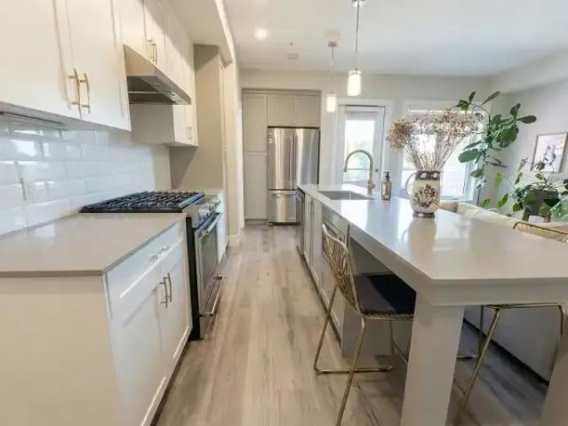 For Rent 1 Bedroom Condo Calgary AB DS104434115