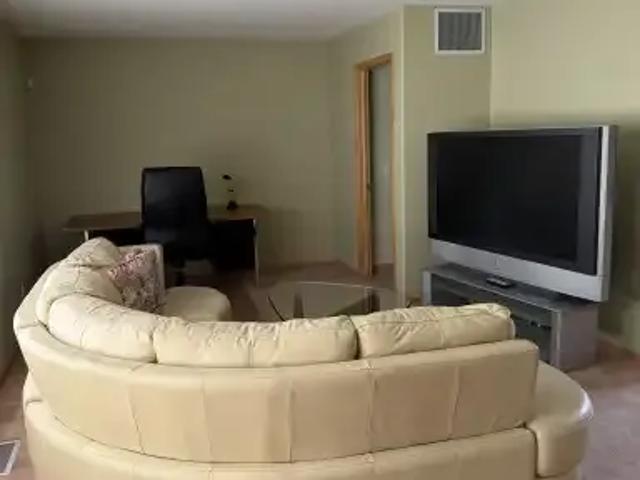 For Rent 1 Bedroom Condo Calgary AB DS104895145