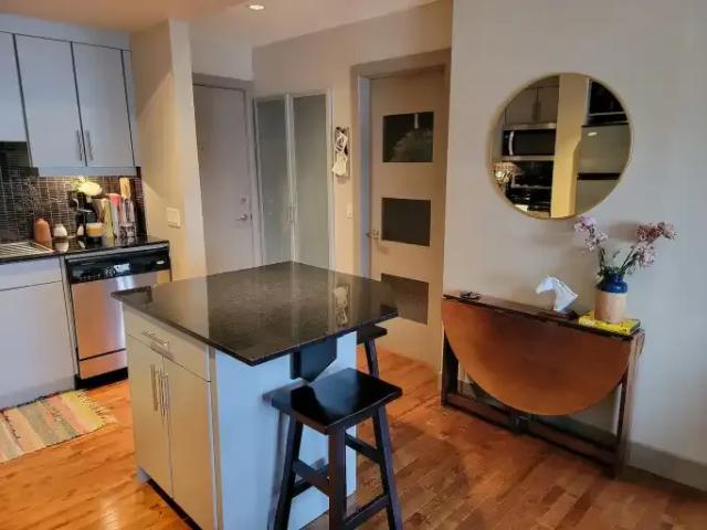 For Rent 1 Bedroom Condo Calgary AB DS104910245