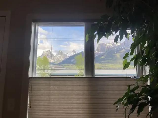 For Rent 1 Bedroom Condo Canmore AB DS104257250
