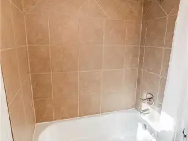 For Rent 1 Bedroom Condo Chatham ON DLS104681755
