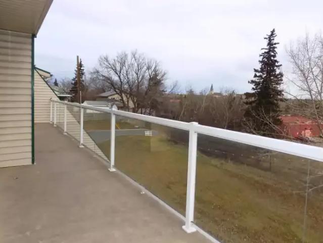 For Rent 1 Bedroom Condo Grande Prairie AB DS102952075