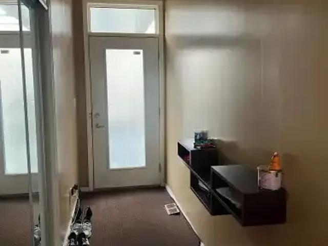 For Rent 1 Bedroom Condo Edmonton AB DS103739969