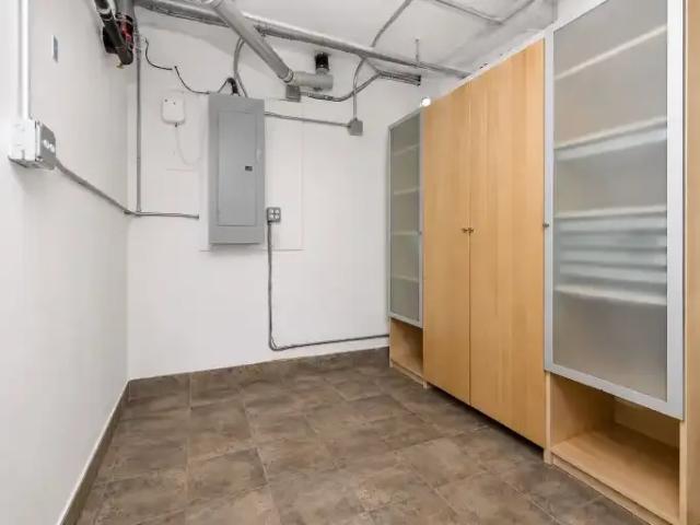 For Rent 1 Bedroom Condo Edmonton AB DS104401551