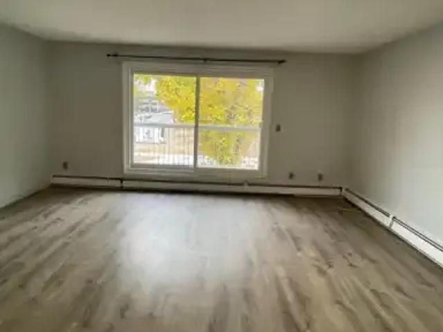 For Rent 1 Bedroom Condo Edmonton AB DS104433939