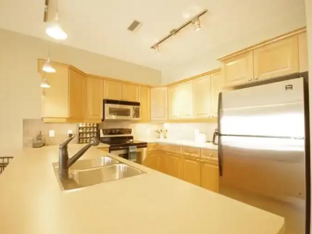 For Rent 1 Bedroom Condo Edmonton AB DS104179845