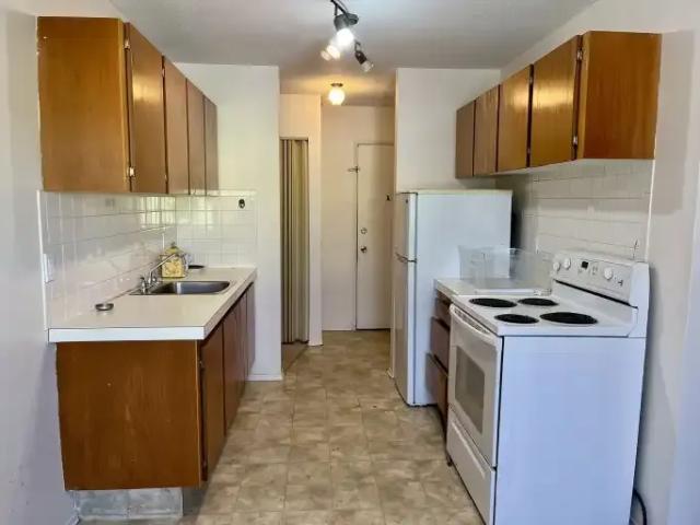 For Rent 1 Bedroom Condo Fort Saskatchewan AB DS104181575
