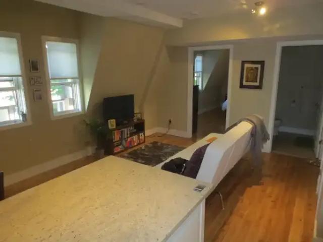 For Rent 1 Bedroom Condo Ottawa ON DS103179077