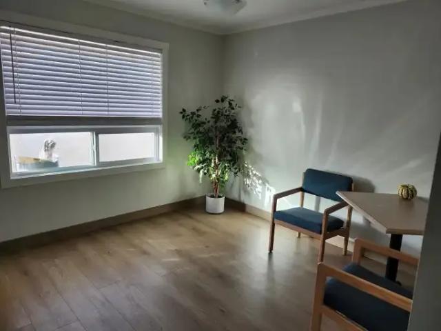 For Rent 1 Bedroom Condo Stettler AB DS102629431