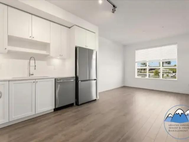 For Rent 1 Bedroom Condo Surrey BC DLS100709159